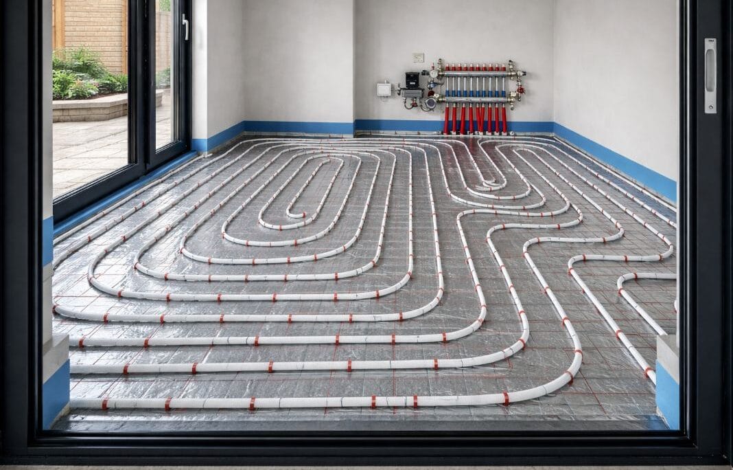 AI image of Professional water-based underfloor heating system with evenly spaced pipework fixed to insulation panels